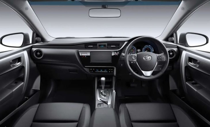 2951_1_74610 Altis-Interior-1